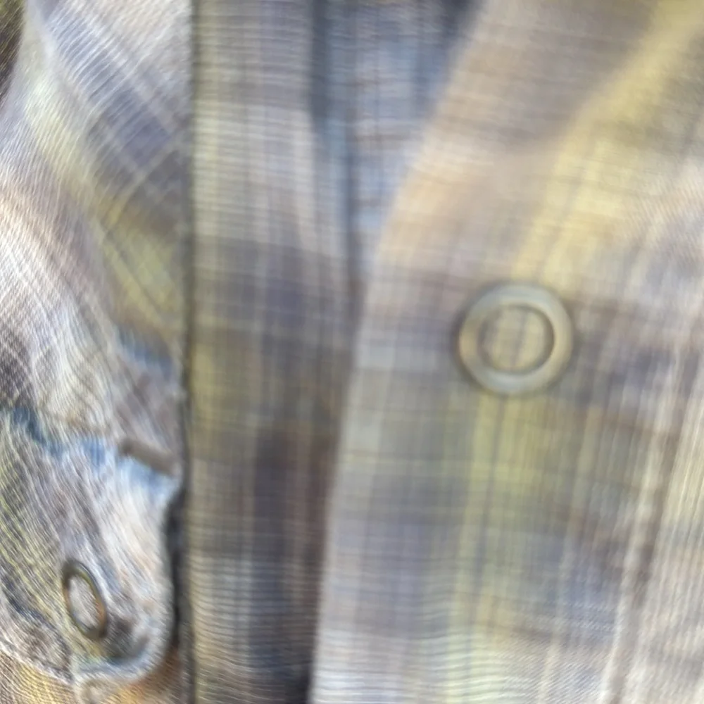 Great cut Nou brand snap button SS plaid shirt - Picture 6 of 6